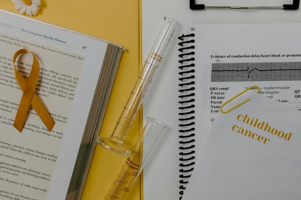 Orthèses pour hallux valgus : 5 solutions efficaces à découvrir